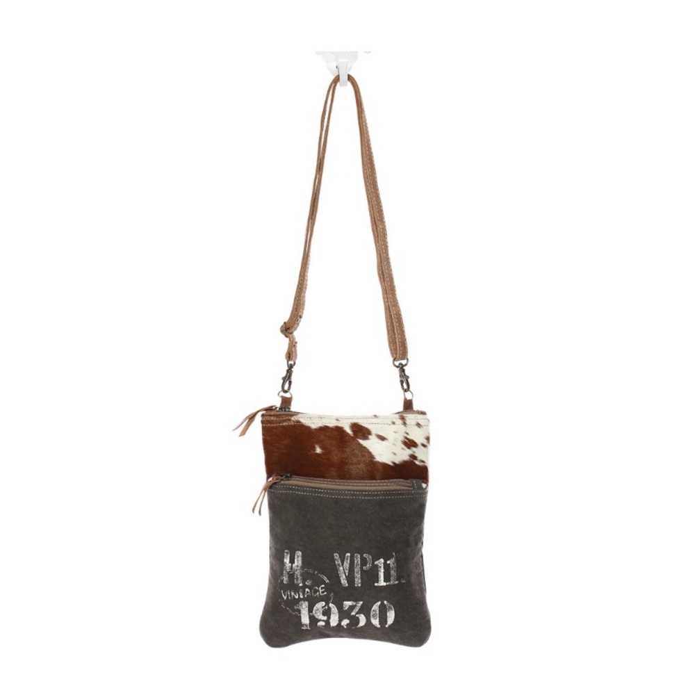 Last 1 NWT 11 Upcycled Crossbody Bag - Picture 2 of 3